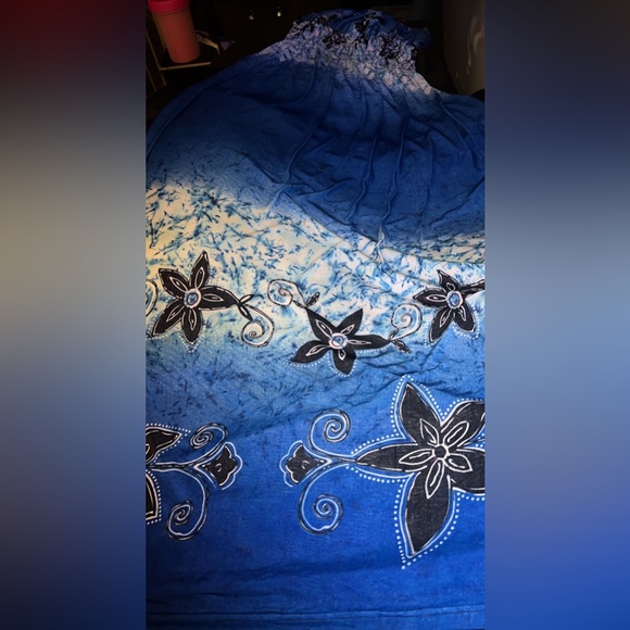 Worn once - Picture 1 of 3